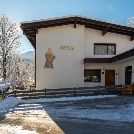 Haus Maria 아파트