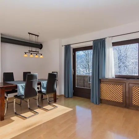 Haus Maria * אלמאו